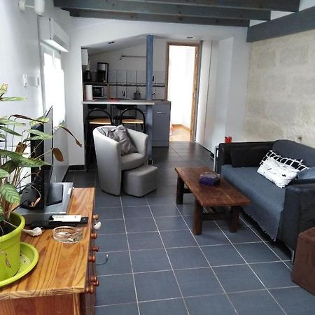 Apartment Gwendoline Amboise Exterior photo